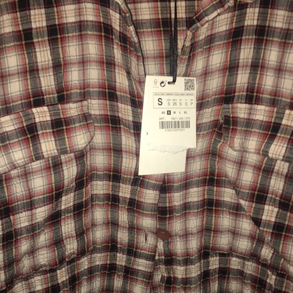 Zara buuton down top - Picture 2 of 3